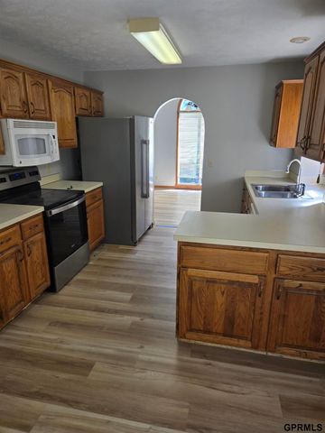 3256 Tammy Street, Bellevue, NE 68123