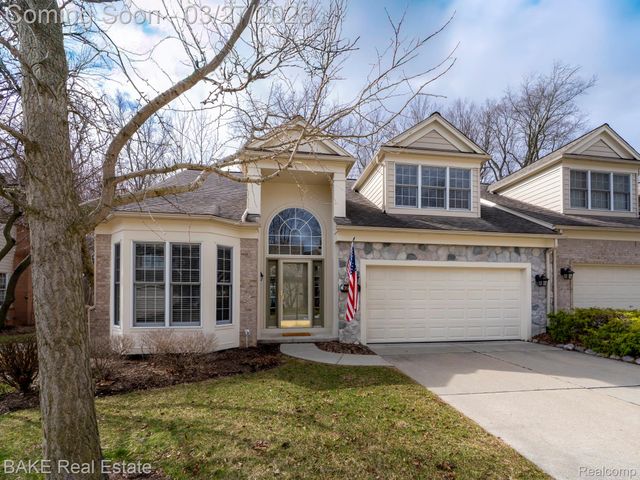 39587 Dun Rovin Drive 68, Northville Township, MI 48168