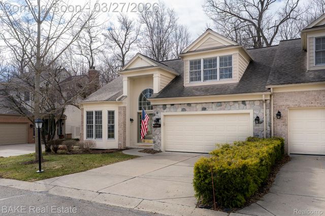 39587 Dun Rovin Drive 68, Northville Township, MI 48168