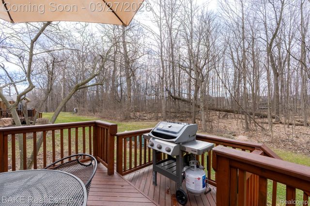 39587 Dun Rovin Drive 68, Northville Township, MI 48168