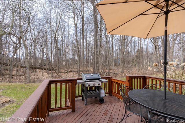 39587 Dun Rovin Drive 68, Northville Township, MI 48168