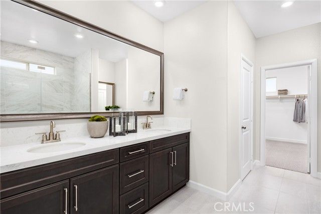 2015 Woolem Place, Escondido, CA 92026