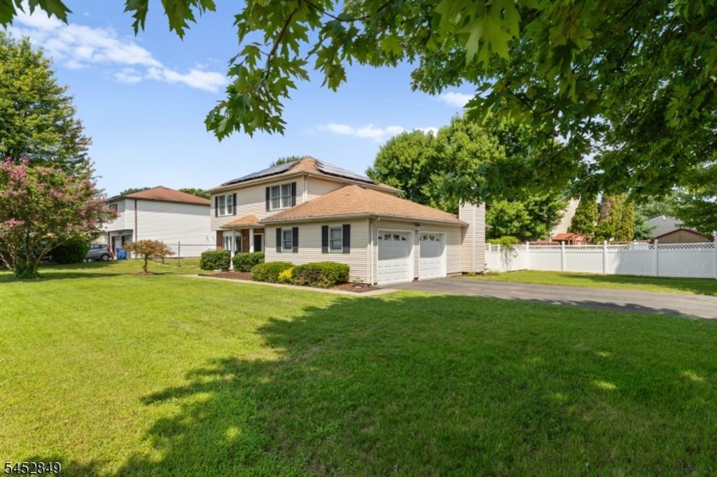 51 Diana Dr, South Plainfield Boro, NJ 07080 — photo 2