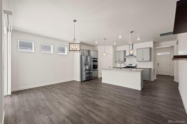 8902 Ferncrest Street, Longmont, CO 80504