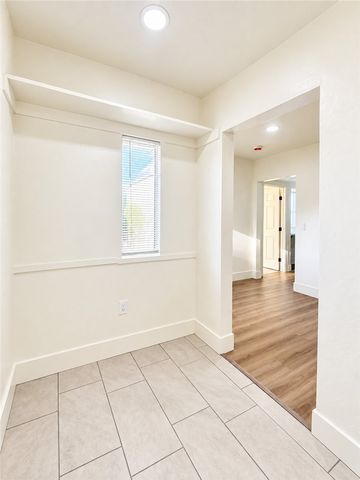 1279 N Roosevelt, Fresno, CA 93728