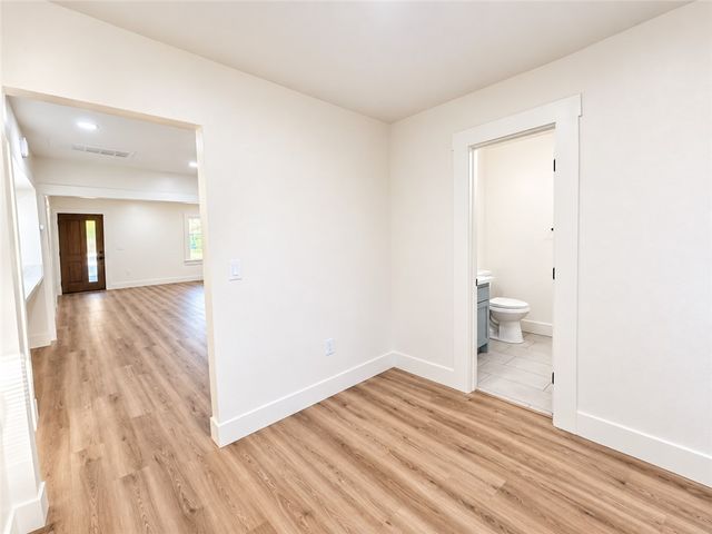 1279 N Roosevelt, Fresno, CA 93728