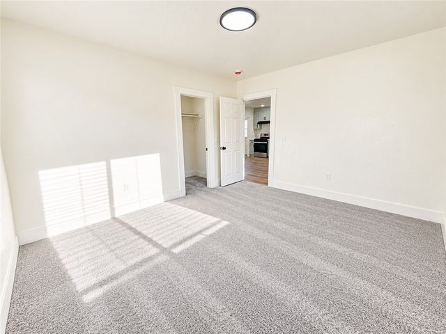 1279 N Roosevelt, Fresno, CA 93728