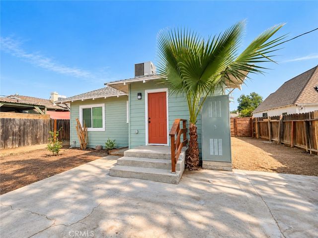 1279 N Roosevelt, Fresno, CA 93728