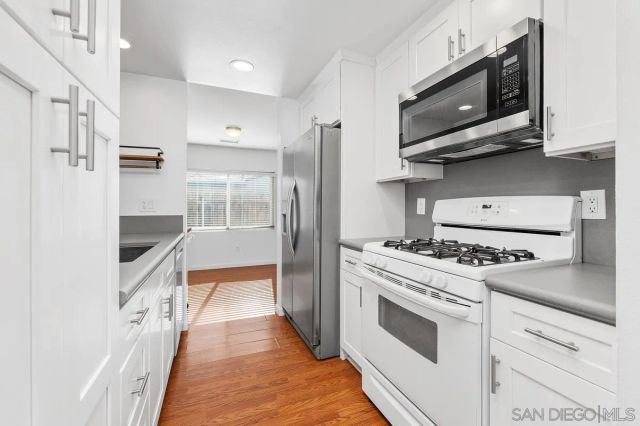 10017 Woodrose Ave, Santee, CA 92071