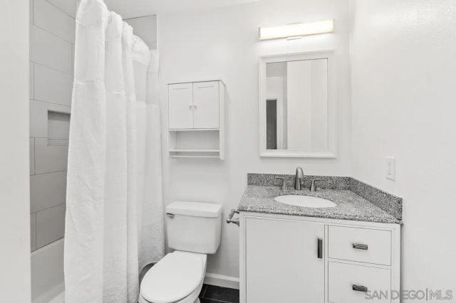 10017 Woodrose Ave, Santee, CA 92071