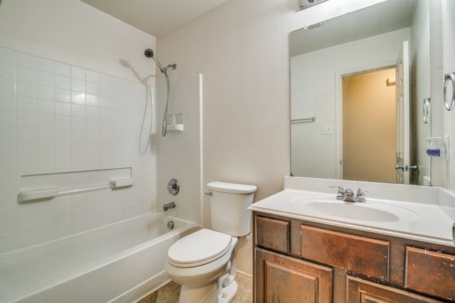 1016 Ingram Drive, Forney, TX 75126