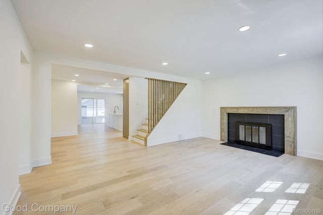 23 Fairwood Boulevard, Pleasant Ridge, MI 48069