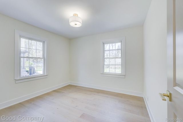 23 Fairwood Boulevard, Pleasant Ridge, MI 48069