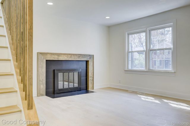 23 Fairwood Boulevard, Pleasant Ridge, MI 48069