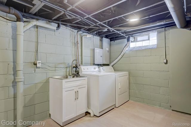 23 Fairwood Boulevard, Pleasant Ridge, MI 48069