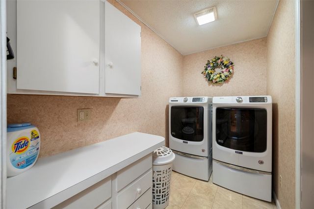 1904 Sherman Drive, New Hartford, NY 13501