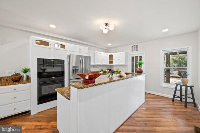 1020 6TH ST NE, Washington, DC 20002