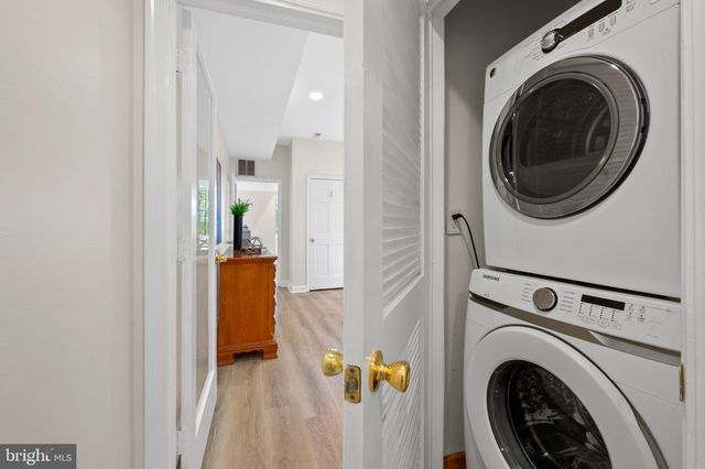 1020 6TH ST NE, Washington, DC 20002