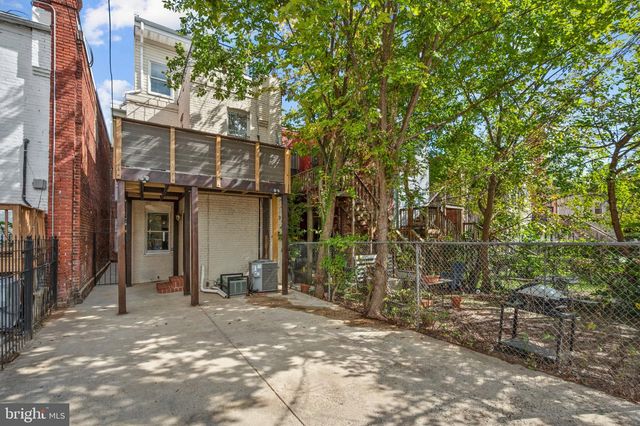 1020 6TH ST NE, Washington, DC 20002