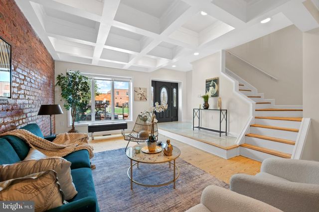 1020 6TH ST NE, Washington, DC 20002