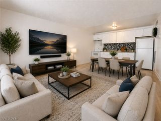 3720 Royal Crest Street 15, Las Vegas, NV 89119