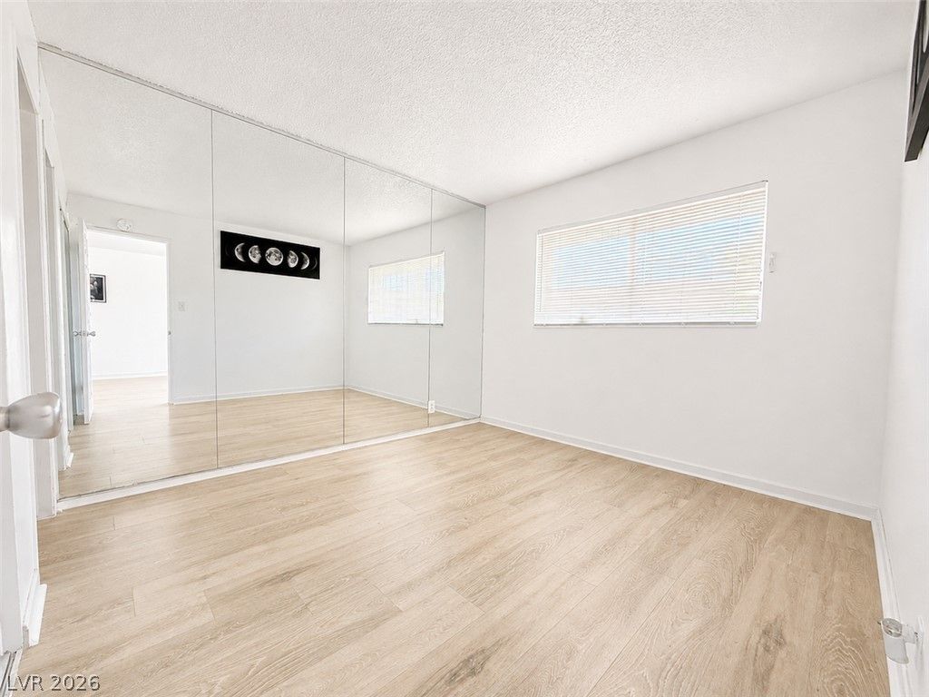 Image 13 of property listing at 3720 Royal Crest Street 15, Las Vegas, NV 89119
