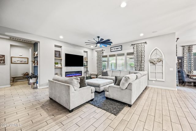 28077 N 100TH Drive, Peoria, AZ 85383