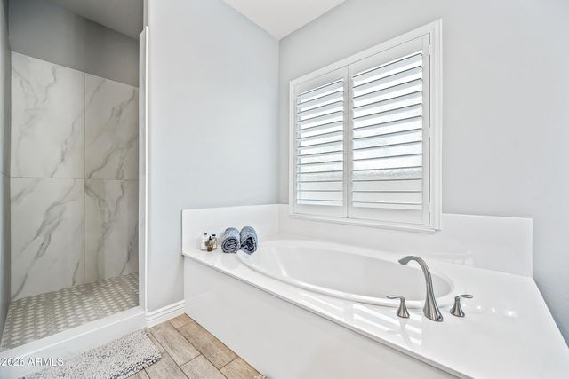 28077 N 100TH Drive, Peoria, AZ 85383