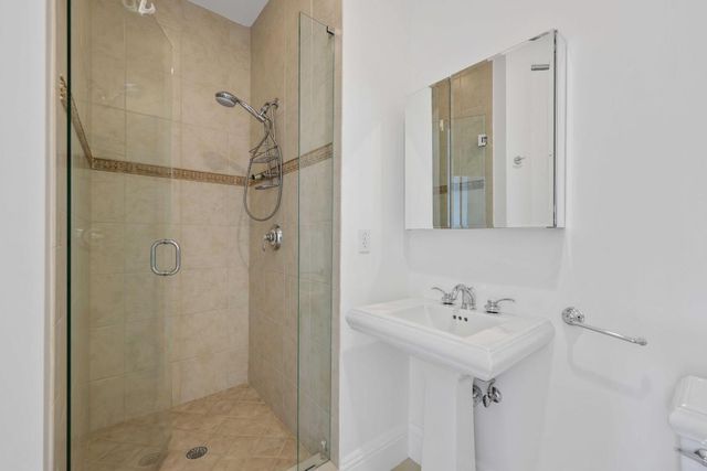 285 SE 6th Avenue I, Delray Beach, FL 33483