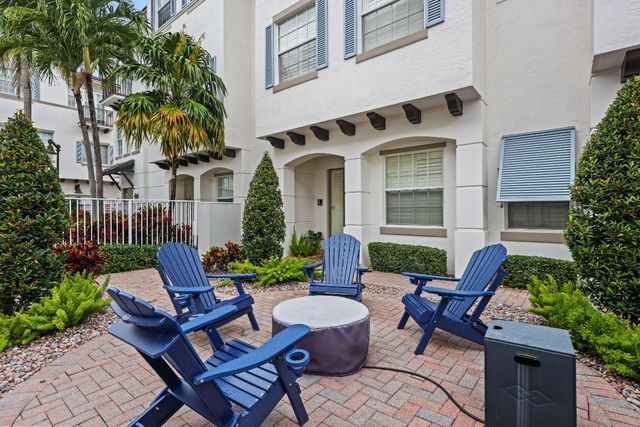 285 SE 6th Avenue I, Delray Beach, FL 33483