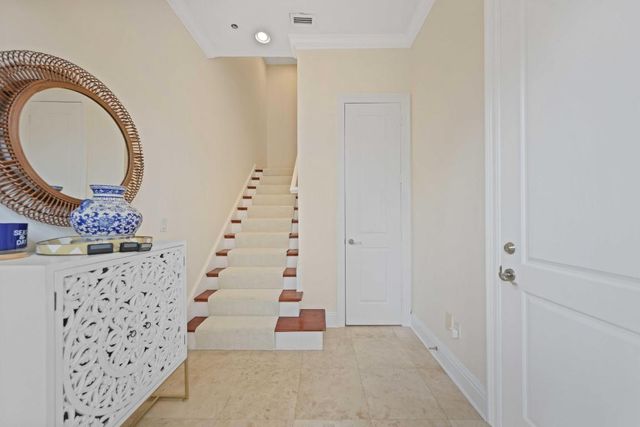 285 SE 6th Avenue I, Delray Beach, FL 33483