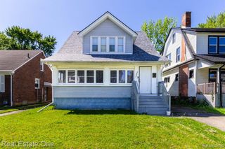 12568 Wilshire Drive, Detroit, MI 48213