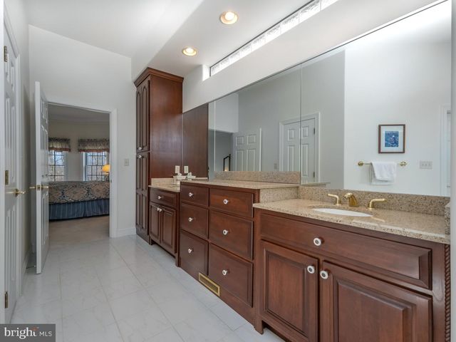 2368 CASTLEGREEN DRIVE, Greencastle, PA 17225