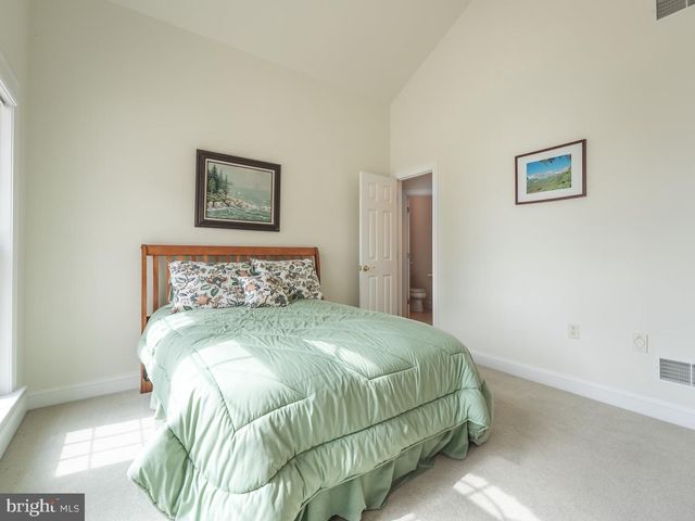 2368 CASTLEGREEN DRIVE, Greencastle, PA 17225