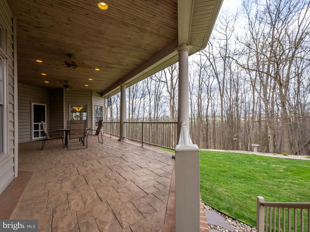 2368 CASTLEGREEN DRIVE, Greencastle, PA 17225