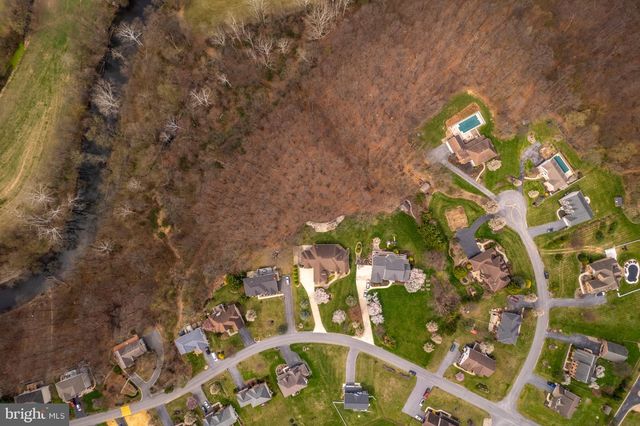 2368 CASTLEGREEN DRIVE, Greencastle, PA 17225