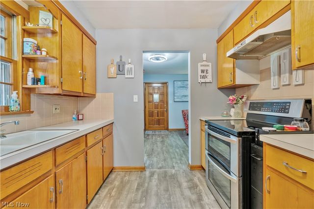 1780 Evergreen Avenue, Akron, OH 44301