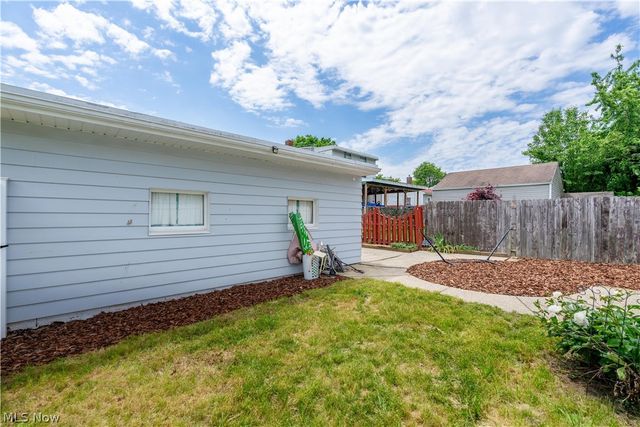 1780 Evergreen Avenue, Akron, OH 44301