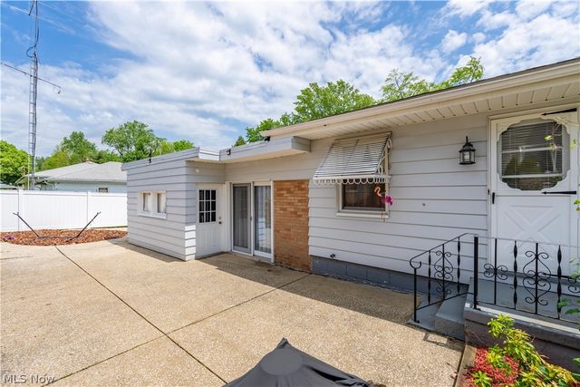 1780 Evergreen Avenue, Akron, OH 44301