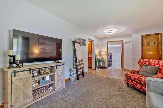 1780 Evergreen Avenue, Akron, OH 44301