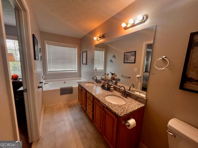 120 Summer Trc, Thomaston, GA 30286