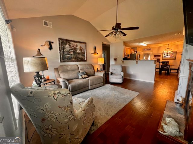 120 Summer Trc, Thomaston, GA 30286