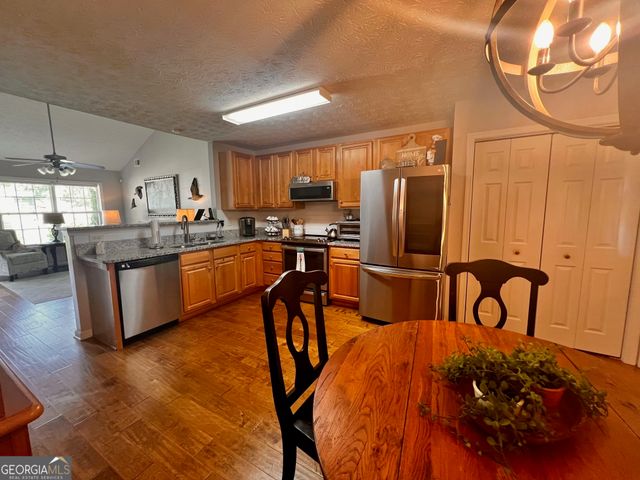 120 Summer Trc, Thomaston, GA 30286