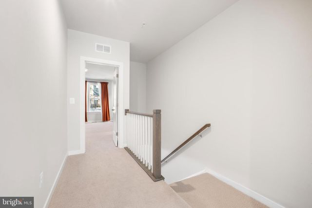 12136 LOBLOLLY DR, Fairfax, VA 22033