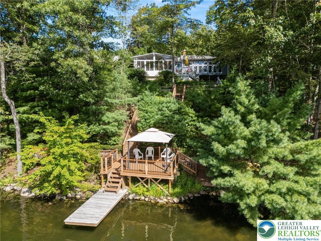 247 Echo Road, Hamilton Twp, PA 18353