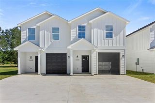 3152 A N Cleveland Street, Dayton, TX 77535
