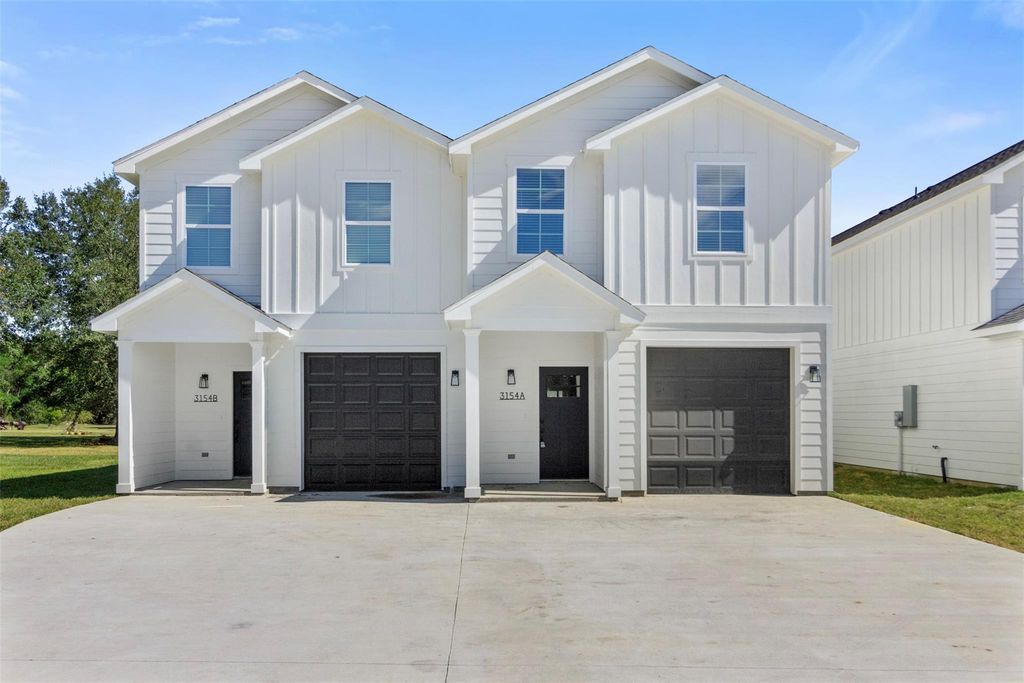 3152 A N Cleveland Street, Dayton, TX 77535