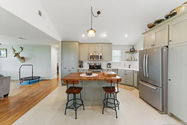366 Arrow, San Marcos, TX 78666