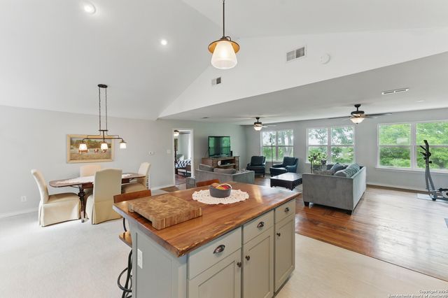 366 Arrow, San Marcos, TX 78666