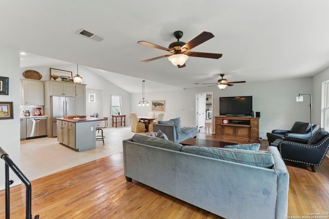 366 Arrow, San Marcos, TX 78666
